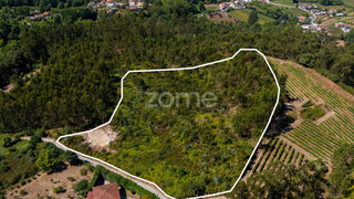 Land for sale in Felgueiras, Portugal — €70,000