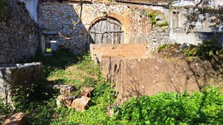Land for sale in Porto de Mós, Portugal — €17,500