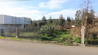 Land for sale in Vila Nova de Famalicão, Portugal — €250,000