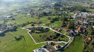 Terreno em Penafiel · 14 762 m² · 500 000 €