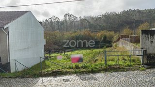 Terreno · 320 m² · 62 500 €
