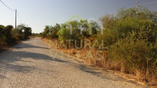 Terreno de 760 m² em Faro