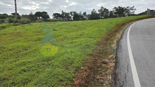 Land for sale in Lagoa, Portugal — €89,000