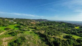 Terreno em Faro · 3720 m² · 97 500 €