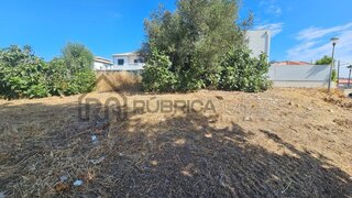Land for sale in Loulé, Portugal — €325,000