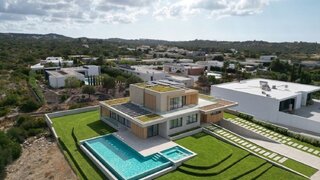 Terreno em Olhão · 1716 m² · 550 000 €