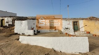 Land for sale in São Brás de Alportel, Portugal — €250,000