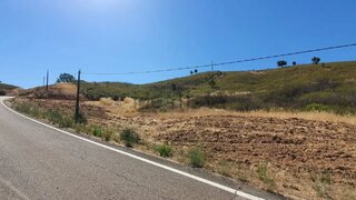 Land for sale in Portimão, Portugal — €250,000