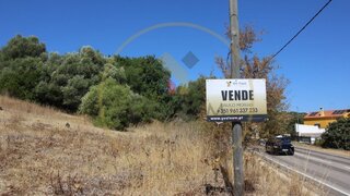 Terreno em Faro · 7920 m² · 39 000 €