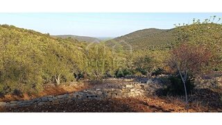 Terreno de 3280 m² em Faro