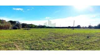 Terreno de 9000 m² em Faro