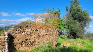 Land for sale in São Brás de Alportel, Portugal — €30,000