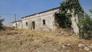 Terreno de 9837 m² em Faro
