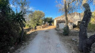 Land for sale in Loulé, Portugal — €140,000