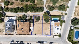 Land for sale in Faro, Portugal — €220,000