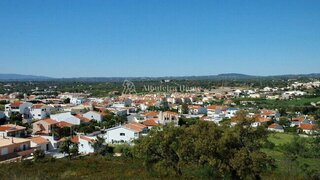 Land for sale in Silves, Portugal — €152,000