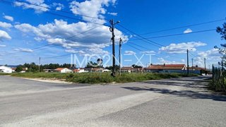 Terreno de 4954 m² em Leiria