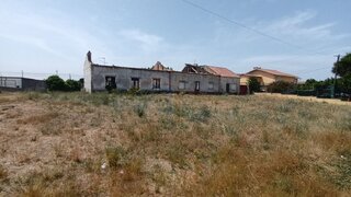 Land for sale in Peniche, Portugal — €850,000