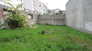 Land for sale in Porto de Mós, Portugal — €35,000