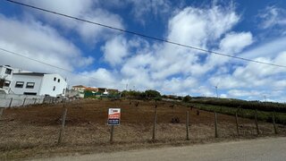 Land for sale in Peniche, Portugal — €79,000