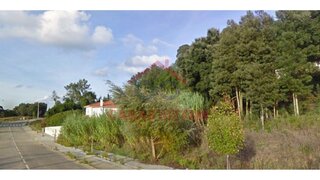 Terreno de 528 m² em Leiria