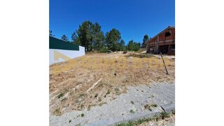 Land for sale in Cartaxo, Portugal — €65,000