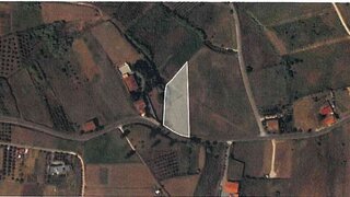 Land for sale in Batalha, Portugal — €85,000