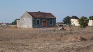 Terreno · 7000 m² · 110 000 €
