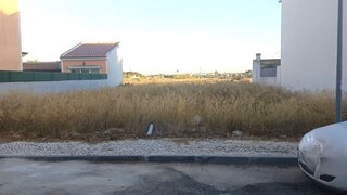 Land for sale in Benavente, Portugal — €130,000