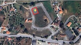 Terreno em Santarém · 594 m² · 23 000 €
