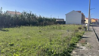 Land for sale in Peniche, Portugal — €48,000
