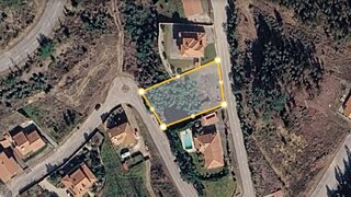 Land for sale in Castanheira de Pêra, Portugal — €25,000