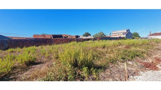 Land for sale in Marinha Grande, Portugal — €40,000