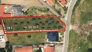 Terreno de 2337 m² em Leiria