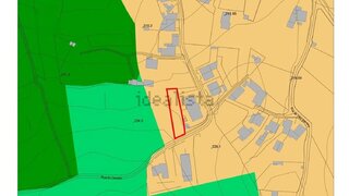 Terreno de 616 m² em Leiria