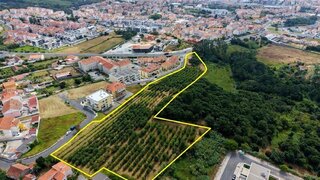 Land for sale in Caldas da Rainha, Portugal — €420,000
