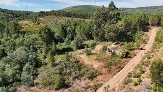 Terreno de 4005 m² em Fundão