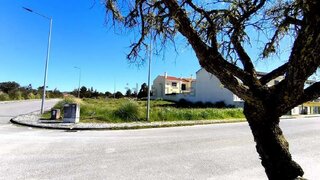 Land for sale in Caldas da Rainha, Portugal — €90,000