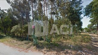 Terreno de 2463 m² em Leiria