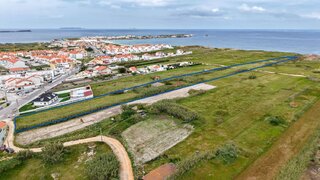 Land for sale in Peniche, Portugal — €875,000