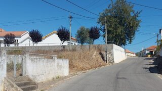 Terreno de 1666 m² em Santarém