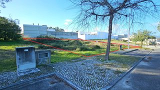 Land for sale in Rio Maior, Portugal — €74,000