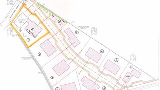 Land for sale in Alpiarça, Portugal — €98,000