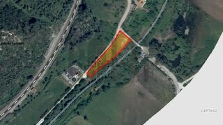 Terreno de 2200 m² em Santarém