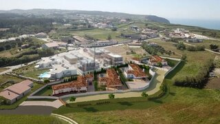 Land for sale in Caldas da Rainha, Portugal — €420,000