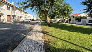 Land for sale in Benavente, Portugal — €75,000