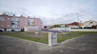 Land for sale in Benavente, Portugal — €269,000