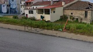 Terreno de 90 m² em Fundão