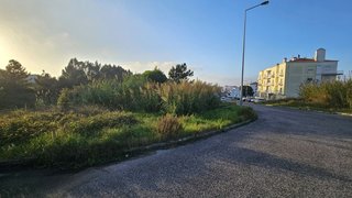 Land for sale in Caldas da Rainha, Portugal — €230,000