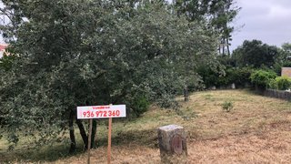 Terreno de 1054 m² em Leiria